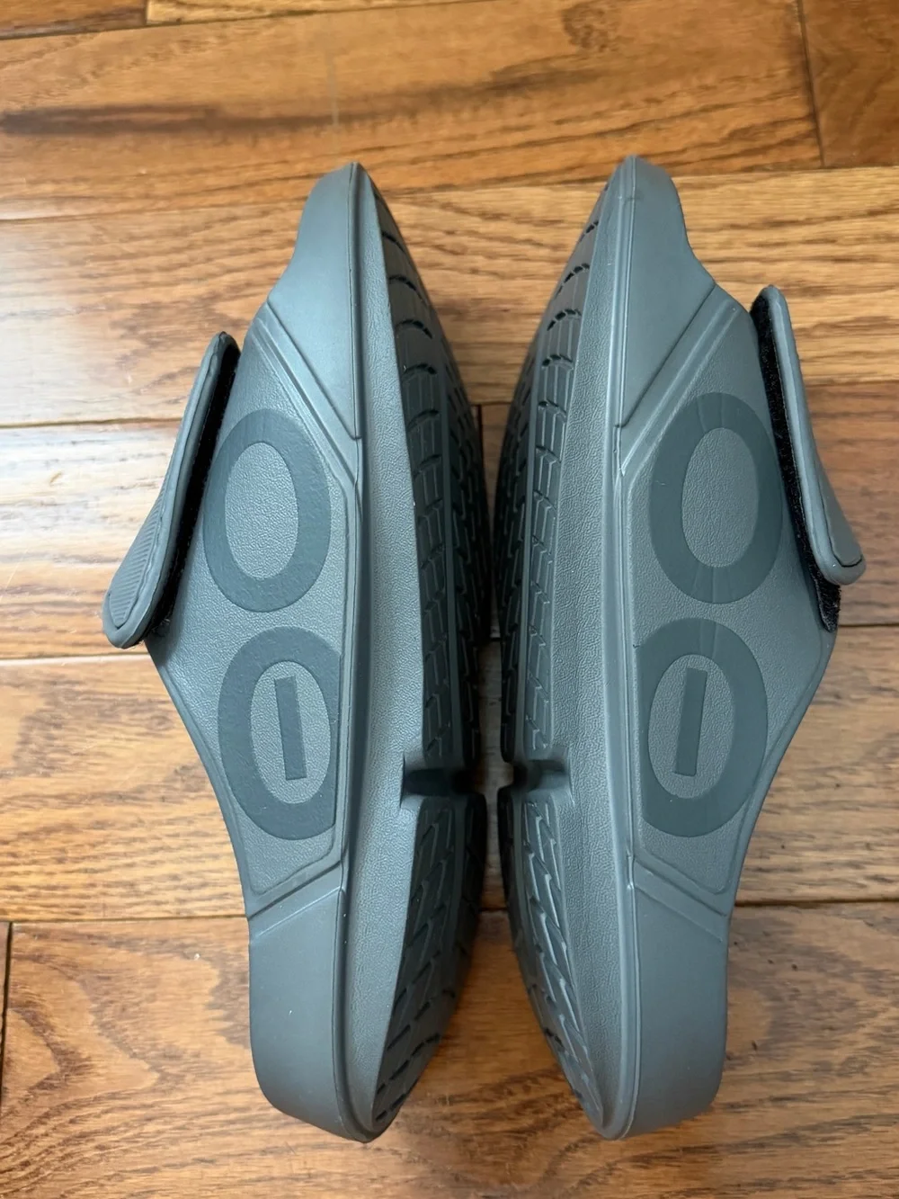 OOFOS Gender Inclusive OOahh Sport Flex Slide Sandal Sz W9 M7